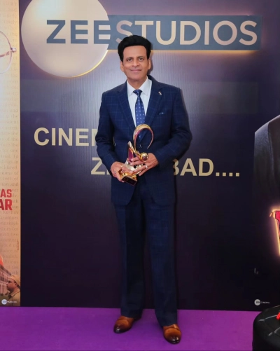 Best Actor OTT & Best Film at the #ZeeCineAwards