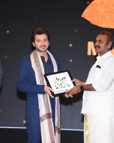 Had a great time at the opening ceremony 18th Mumbai International Film Festival.